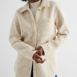 Express Novelty Sherpa Jacket Womens M Cream Faux Fur Button Shirt Style Shaket